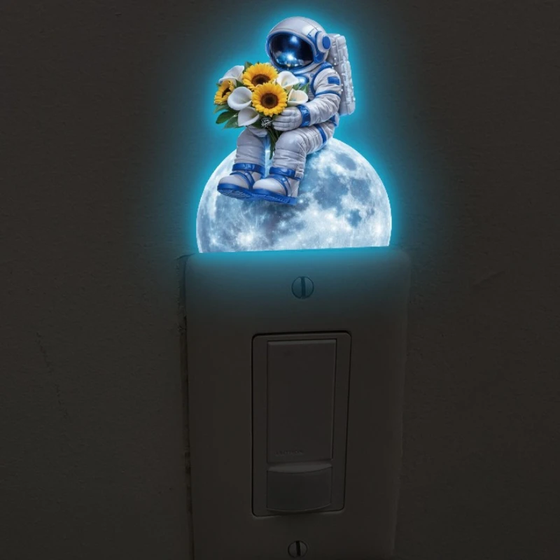 Luminous Astronaut Wall Sticker Glow in Dark Spaceman on Moon Decal Self Adhesive Light Switch Decor Kids Room Car Window