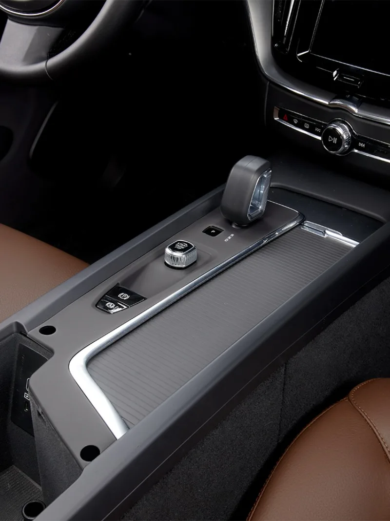 Silicone Center Control Panel Protector for Volvo 5th XC60/90 S60/90 V60/90 - Anti-Scratch Keyboard Cover & Interior Accessory