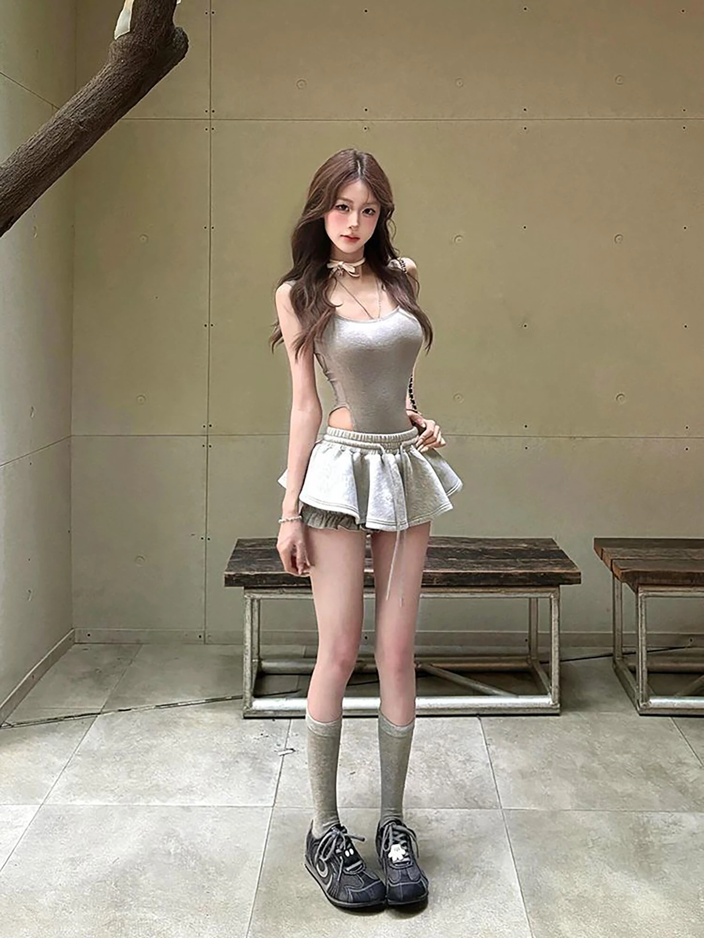 Gray Anti-Light Walking Short Skirt Two-Piece Set Women's Summer New Sweet And Spicy Girl Pure Desire Backless One-Piece Top - view 4