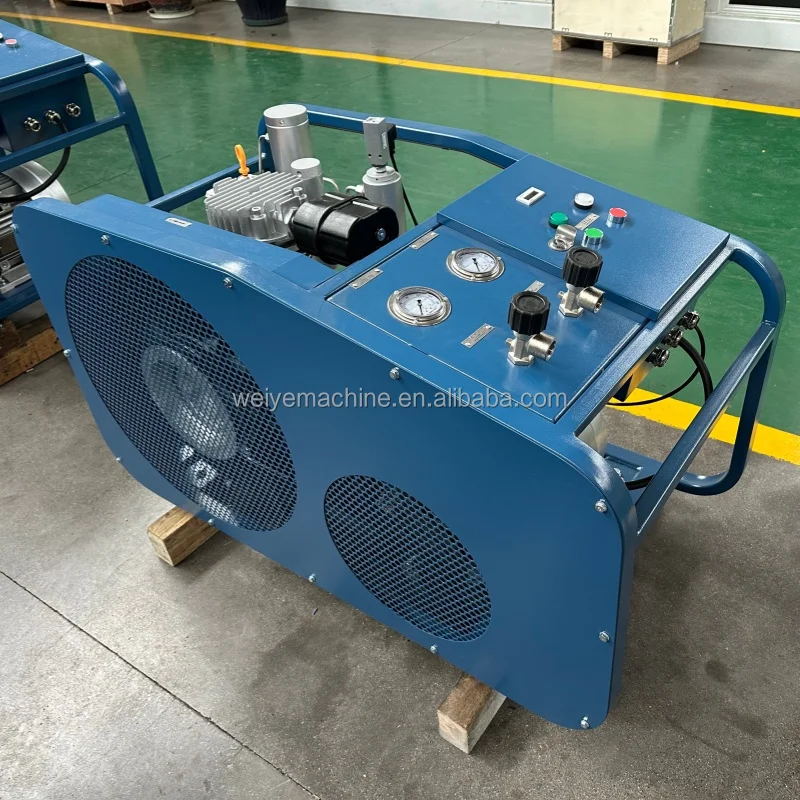 7.5KW Scarico automatico delle acque reflue 300L Apparecchio per la respirazione antincendio Pompa d'aria 6.8L Bottiglia d'aria 30Mpa Compressore subacqueo portatile