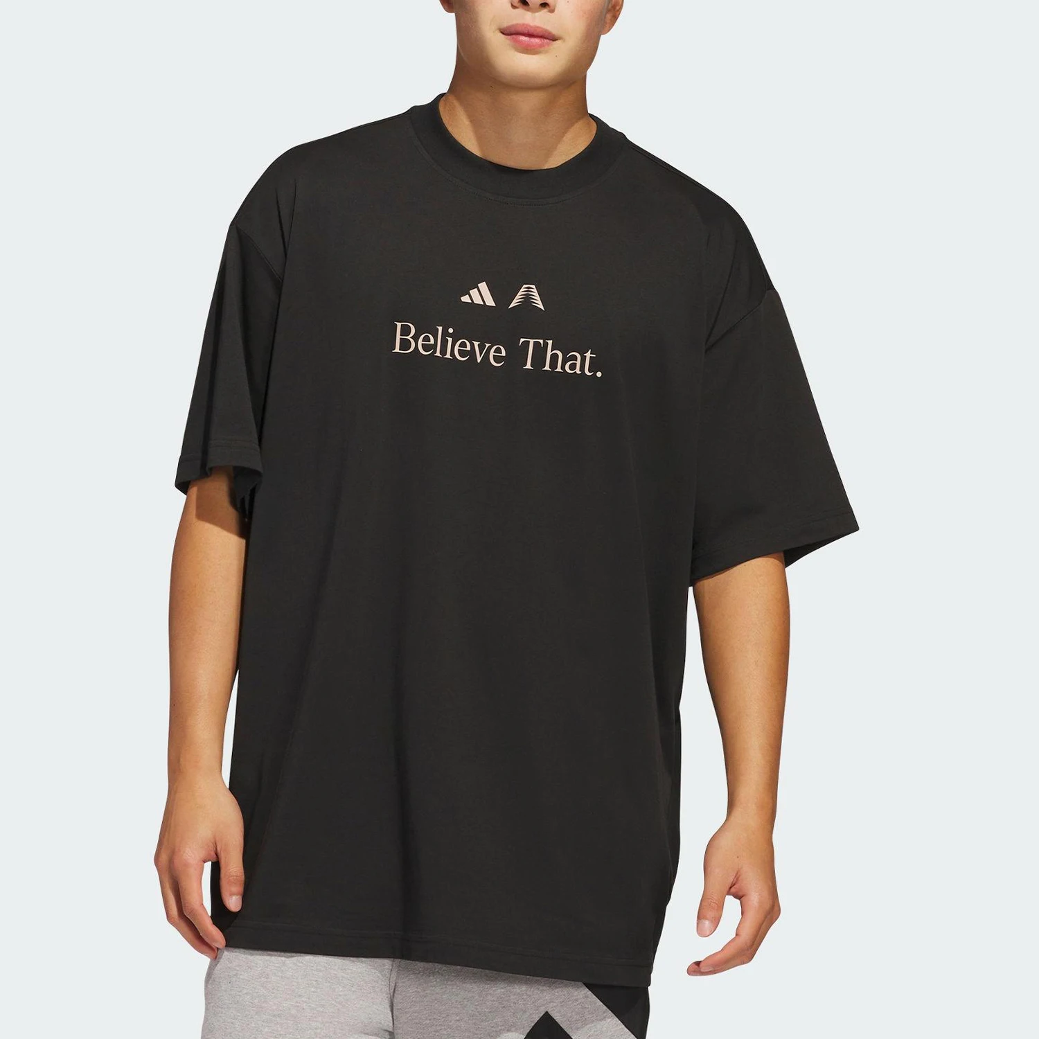 

Adidas genuine summer new men's loose and breathable round neck short sleeved T-shirt JW4292