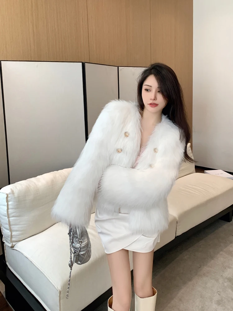 2023 Winter New Women Fashion Faux Fur Jacket Advanced Sense Button Decoration Loose Warm Fluffy Plush Thickening Outwear Coats