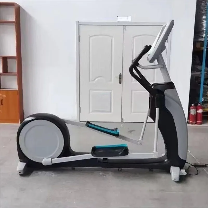 Commercial Elliptical Machine 24 Preset Programs 20 Incline Frame
