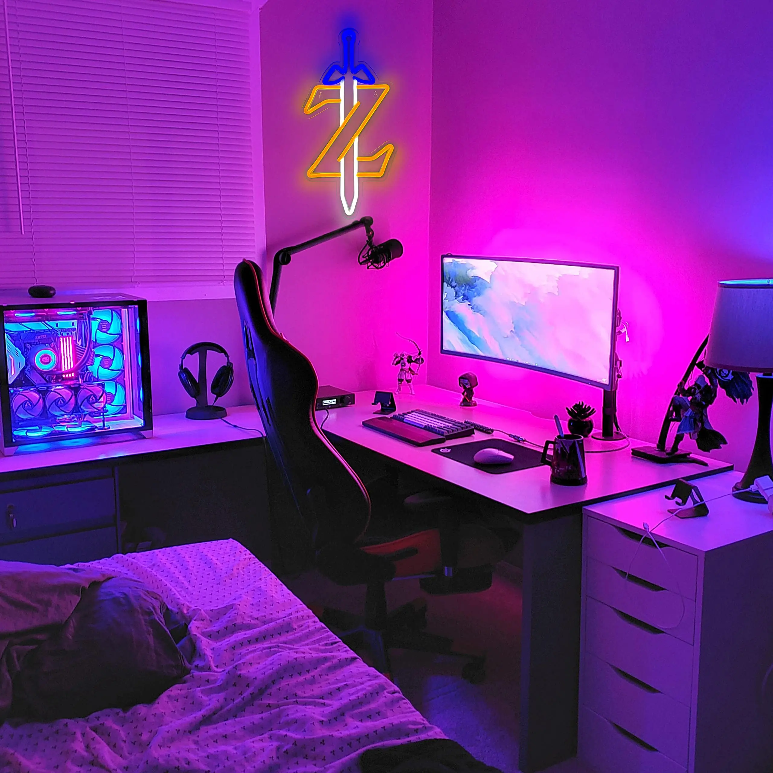 Master Sword LED Neon Sign for Gaming Room, LED USB Powered Wall Light, Video Game Themed Decor for Gamers, Sword Wall Art Lamps