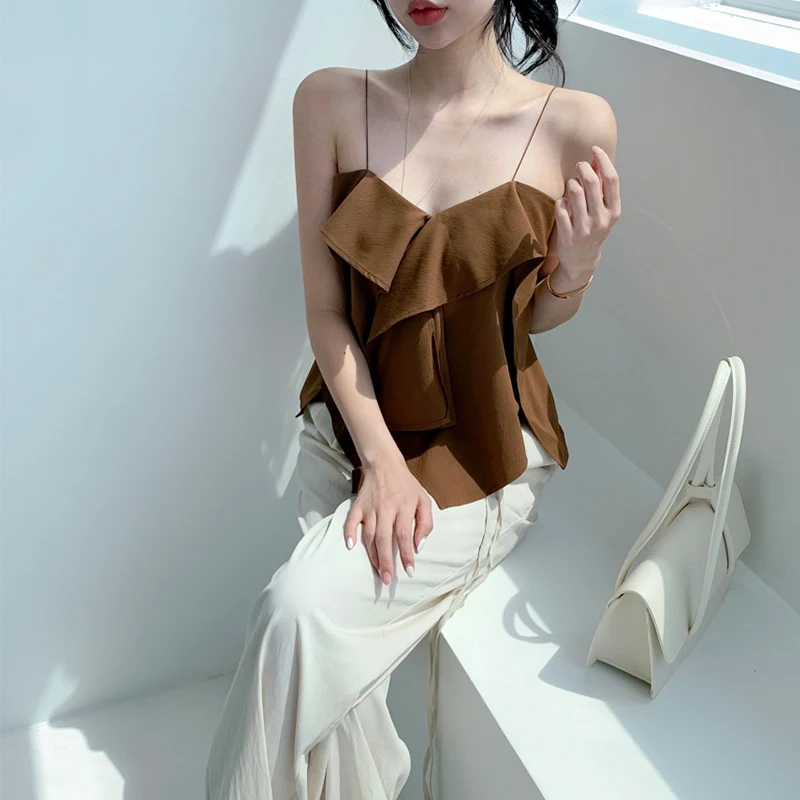 Coreano Sle Chic verano Sexy puro deseo diseño asimétrico dulce encaje ribete V-Ne Correa Top mujer viaje viento