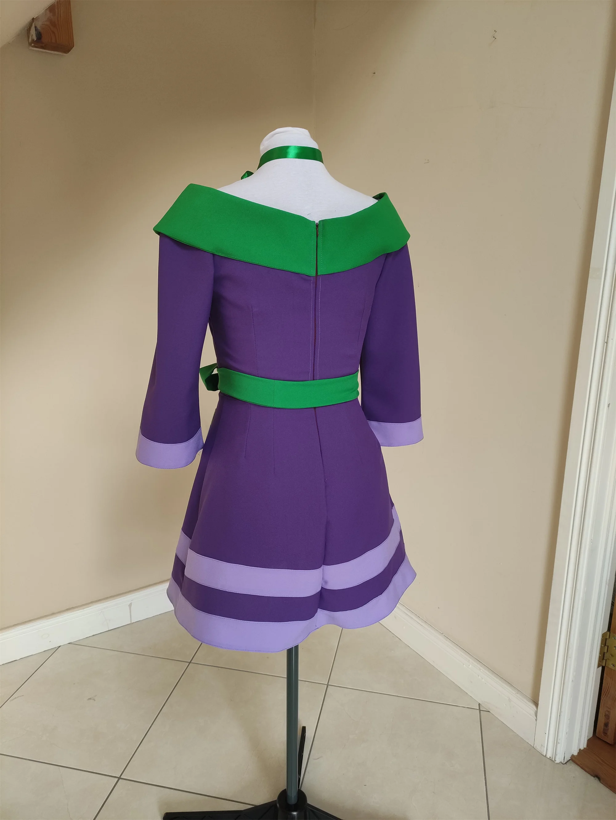 أنيمي فيلما دافني بليك تأثيري حلي فيلم شخصية فستان بنفسجي نمط 1950 زي هالوين حفلة الزي