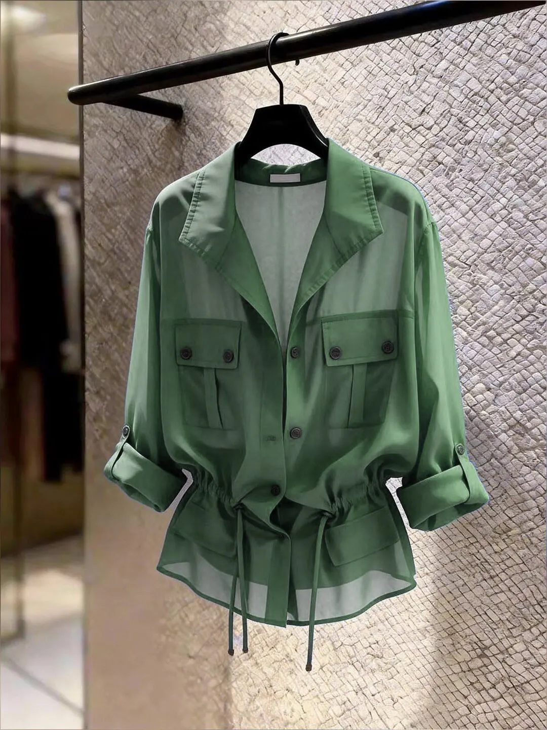 

Green Dopaamine Loose Neck Shirt Women's Summer Fashion Design Versatile Casual Long Sleeve Button up Top Trendy