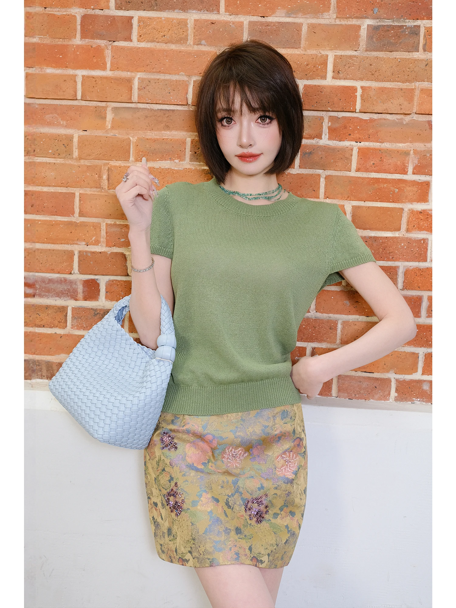 

MIUCO Green Knitted Short Sleeve T-Shirt And Floral Embroidery Skirt Spring Fashion Set Women's Commute Style High Waist