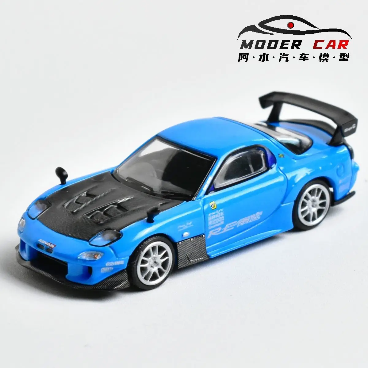 

Литая под давлением модель автомобиля MINIGT TSM 1:64 1046 Mazda RX7