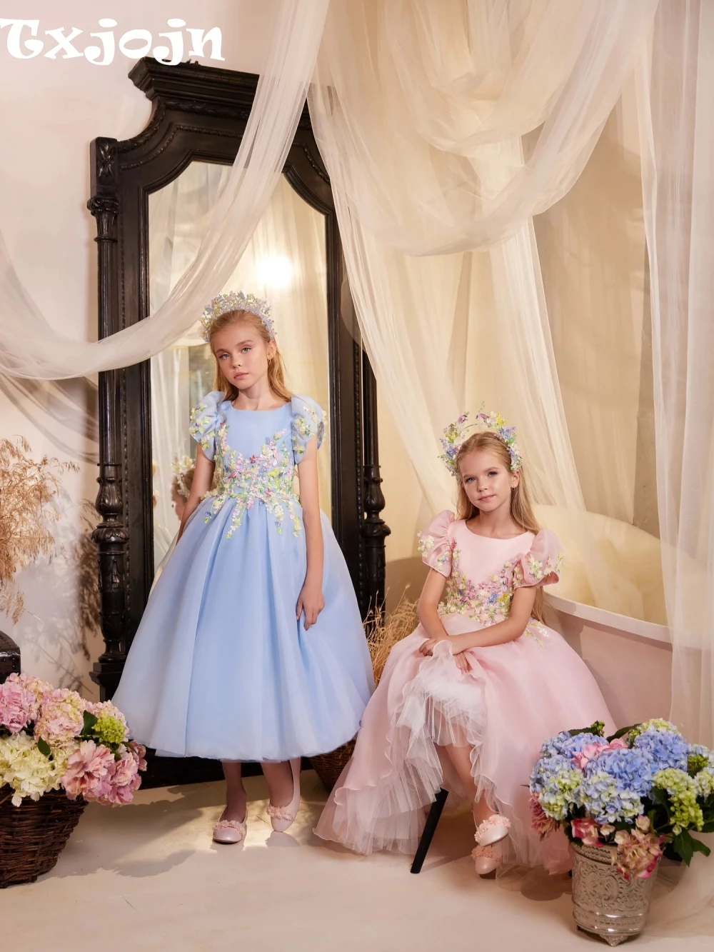 

Colorful Lace Appliques Girls Party Dresses Wedding Guest Clothes O neck Puff Sleeve Kids Princess Gown Stage Performance Outfit