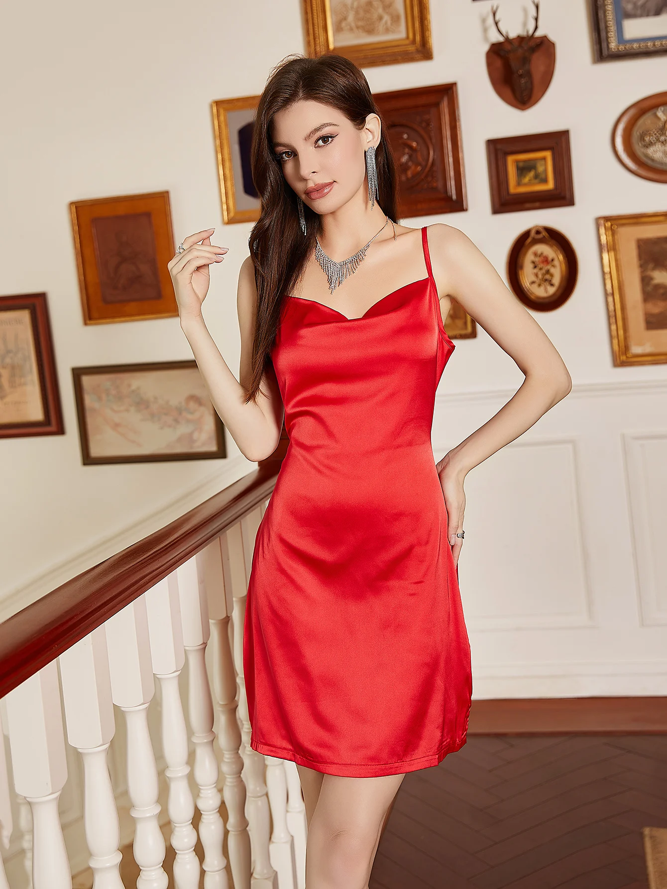 Women's sexy and elegant chiffon camisole cocktail dress with backless mini cocktail party dress 2024