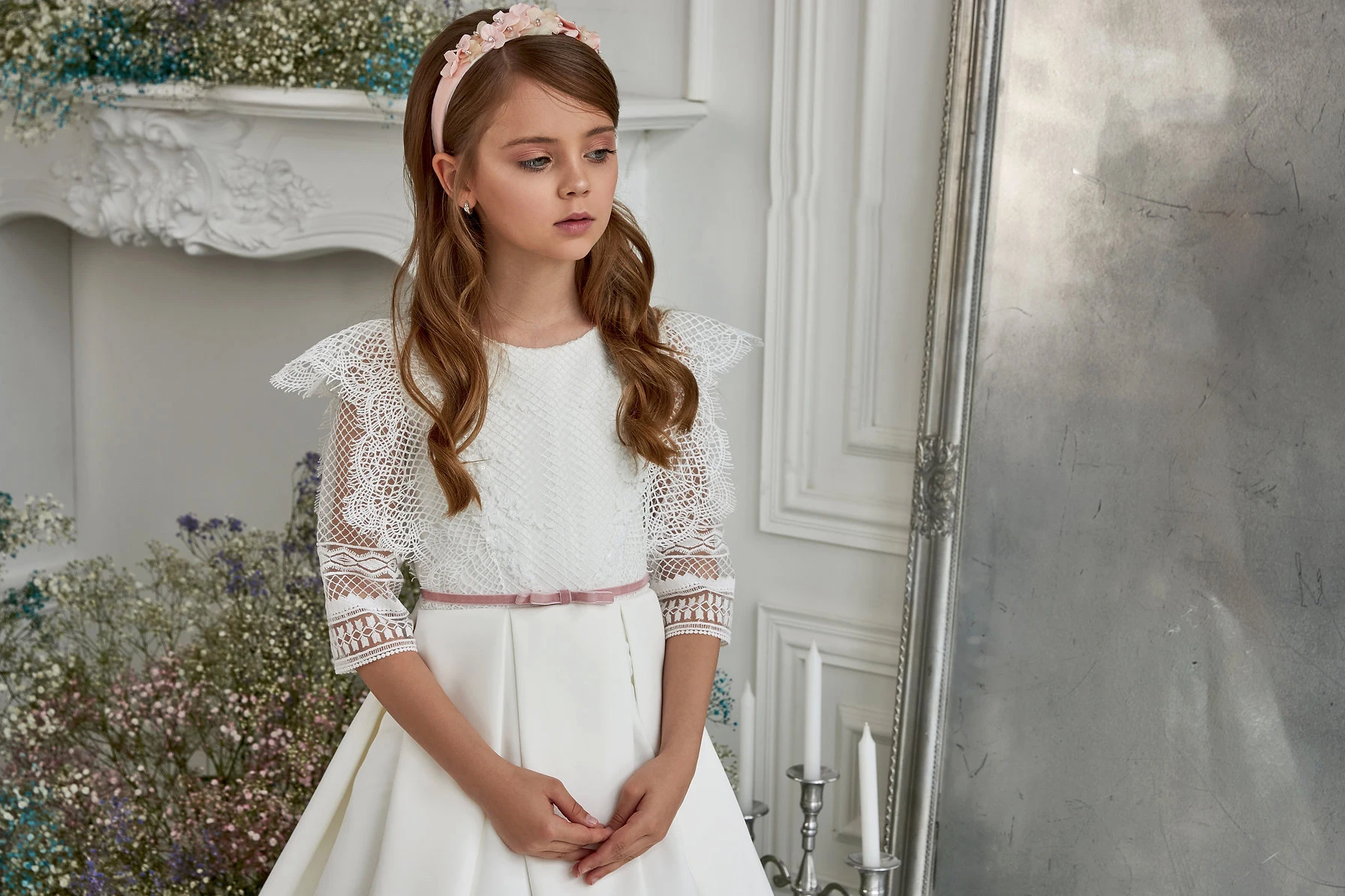 Vestido Boho White Flower Girl para casamento, cetim elegante, renda de meia manga, vestido de baile infantil, vestido de primeira comunhão