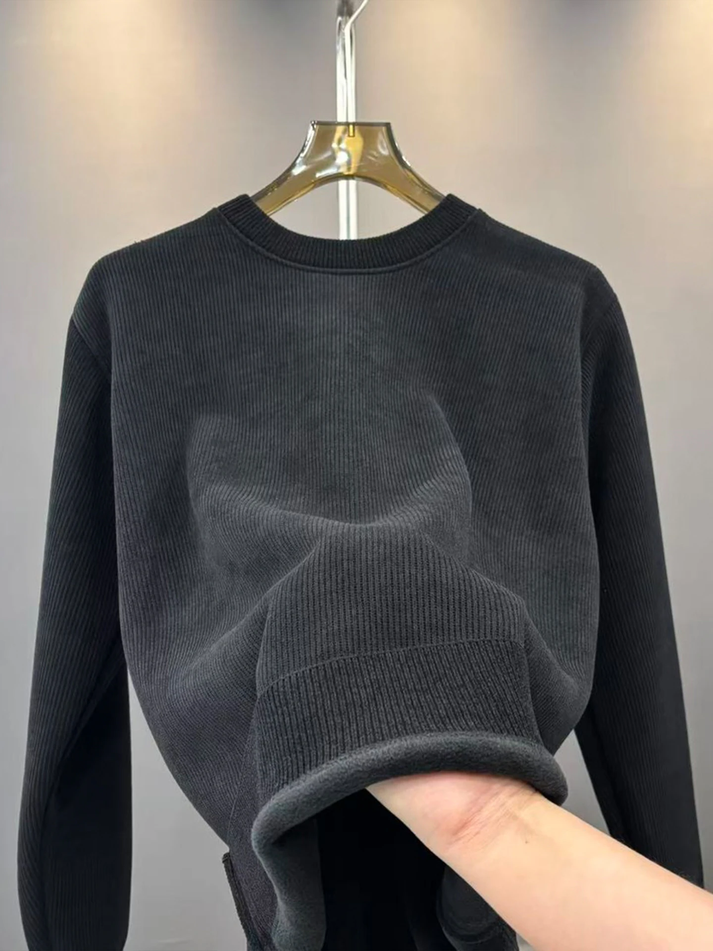 

Мужская теплая зимняя трикотажная кофта с начесом, вельветовая, в стиле ретро, американский базовый слой