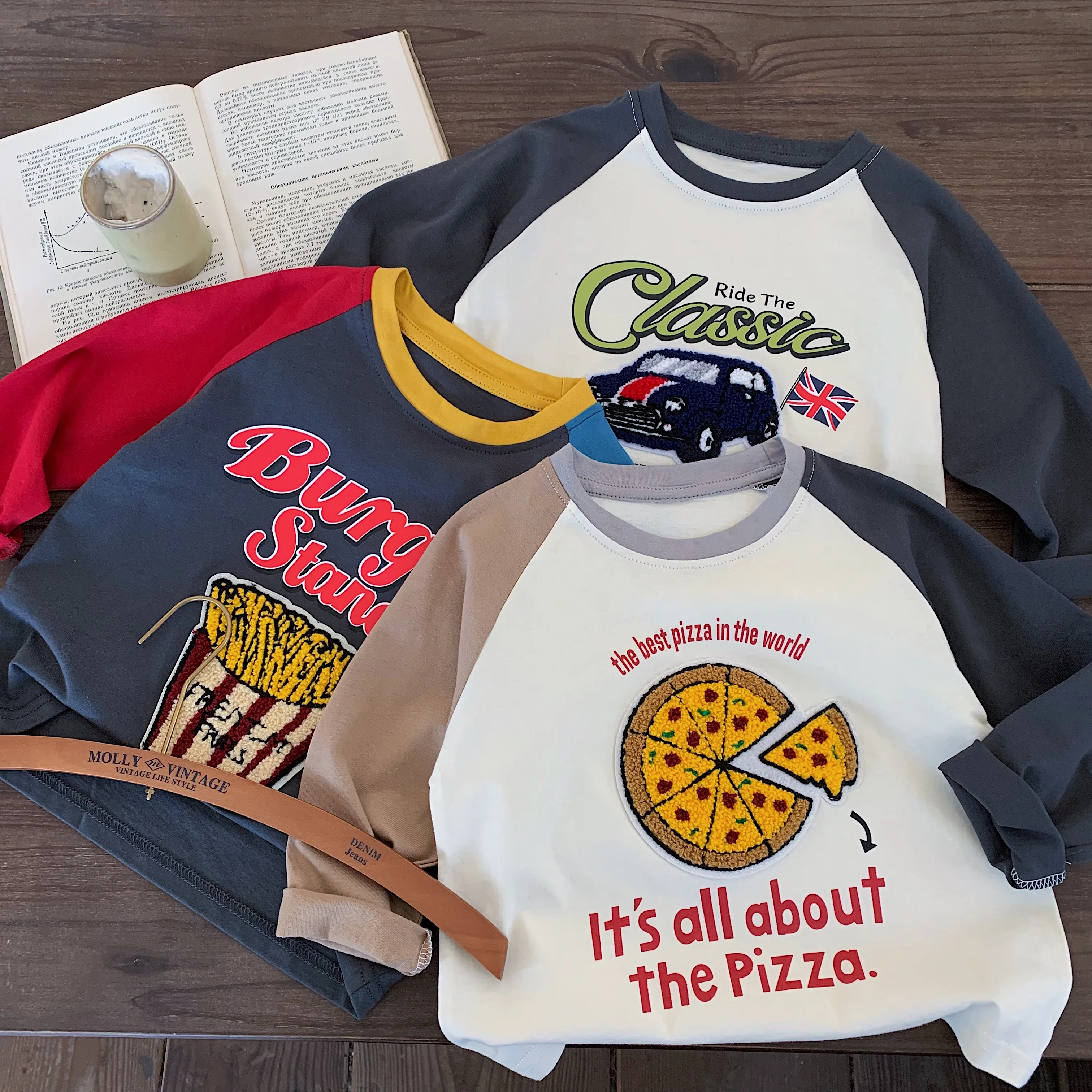 Children's long sleeved T-shirt autumn children's clothing 3D cartoon Japanese T-shirt