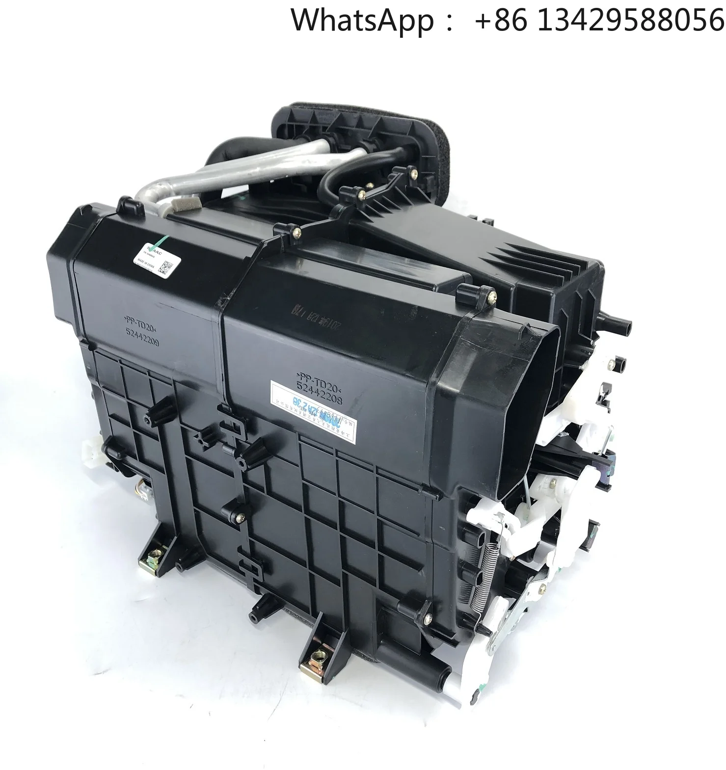 

With Qenunine Quality P11C TRUCK Euro4 Air conditioner unit assy 87010E0390