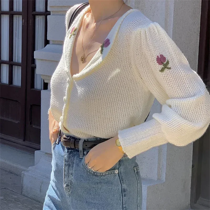 Women Autumn Vintage Korean Hollow Knitted Sweater Chic Lady Fashion Single Breasted Loose Embroidery Floral Cardigans Femme