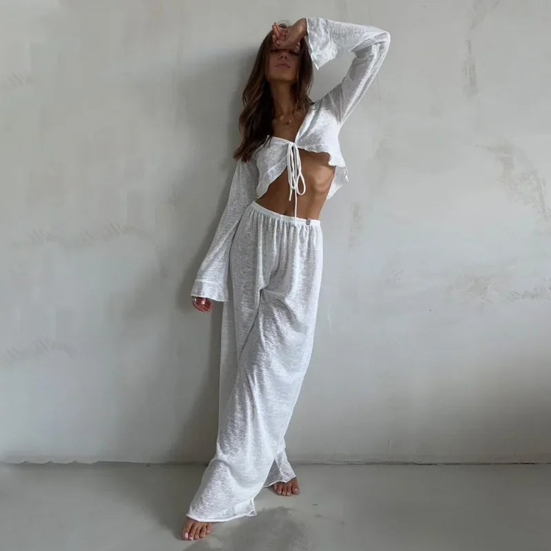 طقم بيجامة أوروبية وأمريكية 2025 ربيع/صيف نمط جديد بأربطة وأكمام طويلة بيجامة مريحة ملابس منزلية نسائية