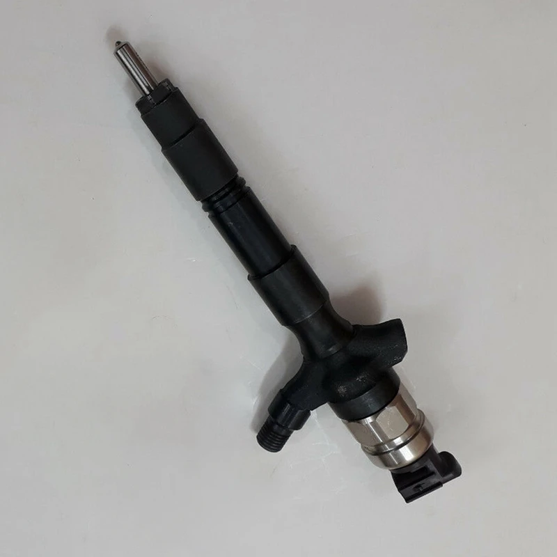 9709500-592 -Diesel Fuel Injector Common Rail Injector 9709500 592 23670-09070 23670-0L020 For Hiace 2KD-FTV