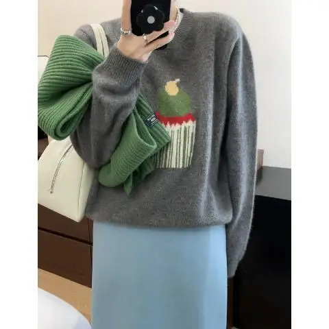 Sweter bulat leher lembut dan putih untuk wanita, atasan Sweater rajut beludru rakun gaya malas sepasang untuk musim gugur dan musim dingin