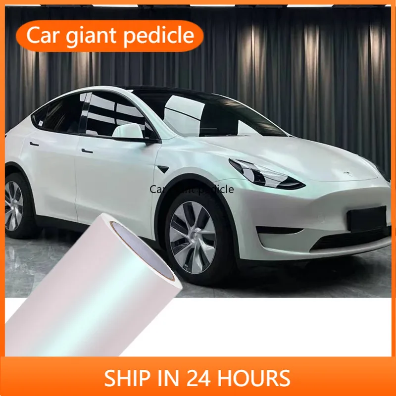 

Матовая виниловая пленка Aurora White для оклейки автомобилей. Подходит для автомобильных виниловых наклеек. Без пузырьков, легко устанавливается.