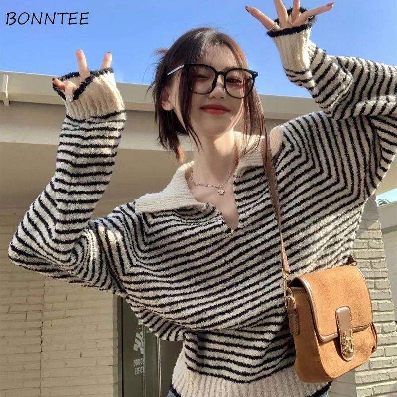 

V-neck Pullovers Women Black-white Striped Simple Leisure Loose Sweater Korean Style Fashion Autumn Ladies Tops Knitting Chic