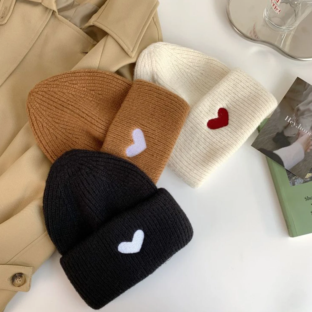 Heart Embroidery Knitting Beanie Hats Keep Warm  Fashion Hip Hop Winter Hat Skulies Beanies Unisex couple Hat  For Cold Weather