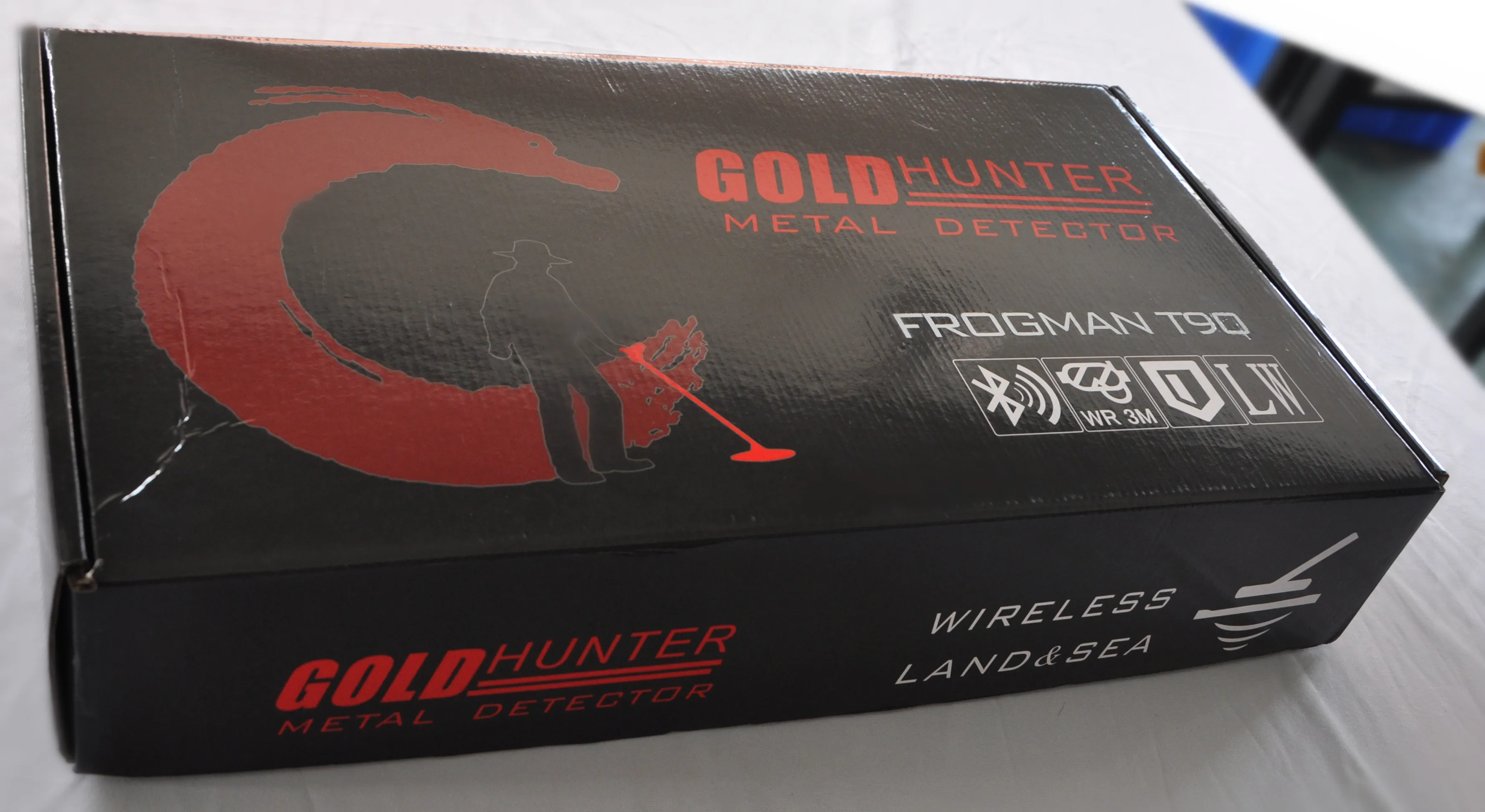 2022 Update New Model T90 Underwater Full Waterproof High Sensitivity Retail Package Gold Metal Detector With Wireless Headphone