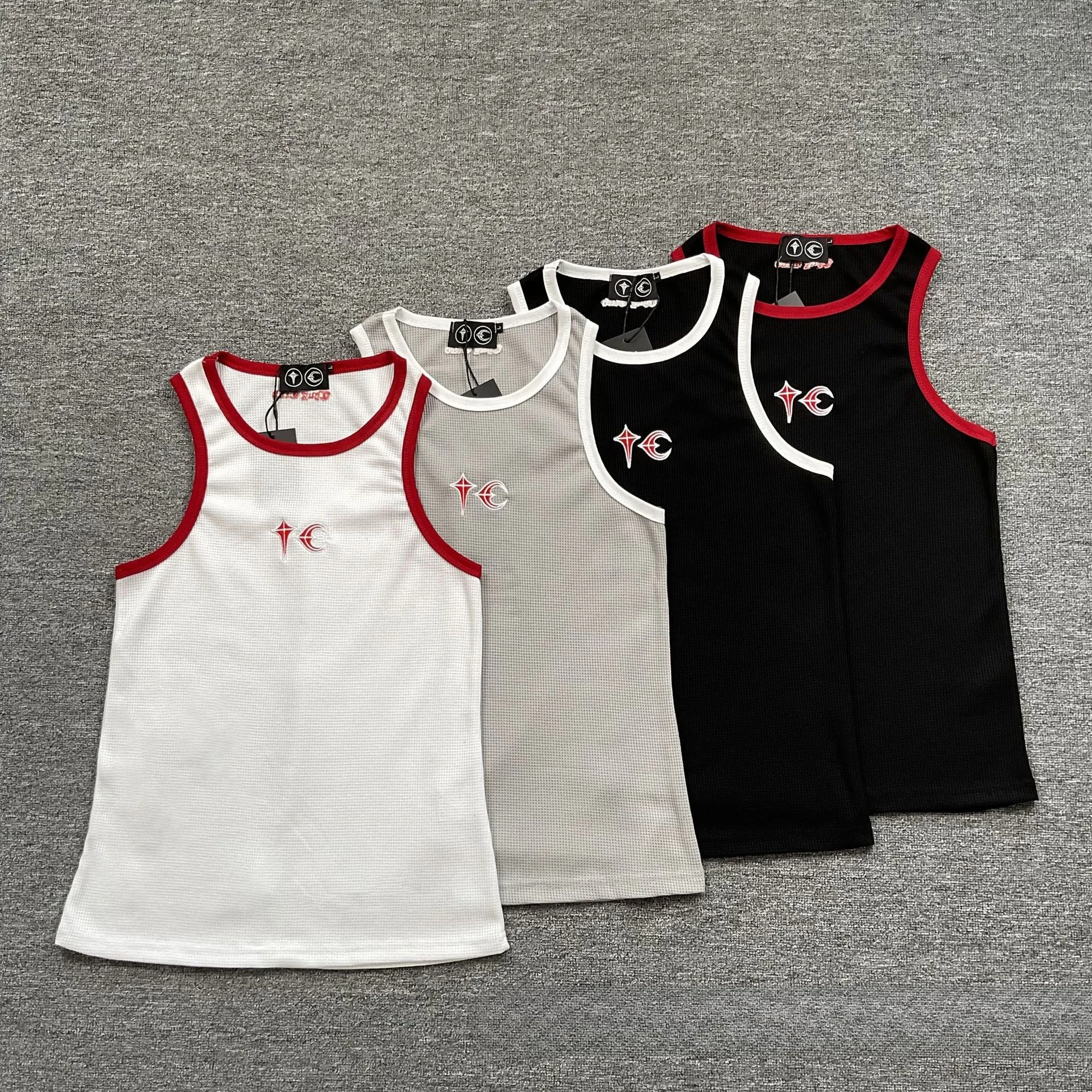 

Thug Club 2026 New Star Moon Embroidered Logo Vest Summer Unisex Streetwear Hip-Hop Casual Sleeveless T-Shirt