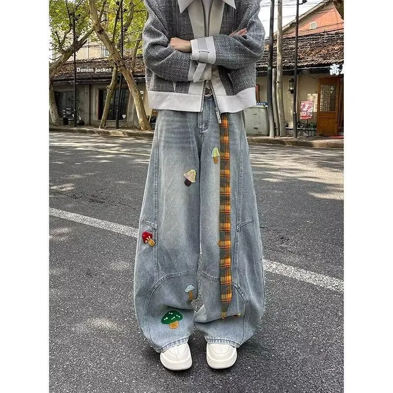 

Retro American Straight Leg Jeans Men's Women's New Sle Hole Design Faion Bear Embroidery Wide Leg Long Pants Casual Cott...