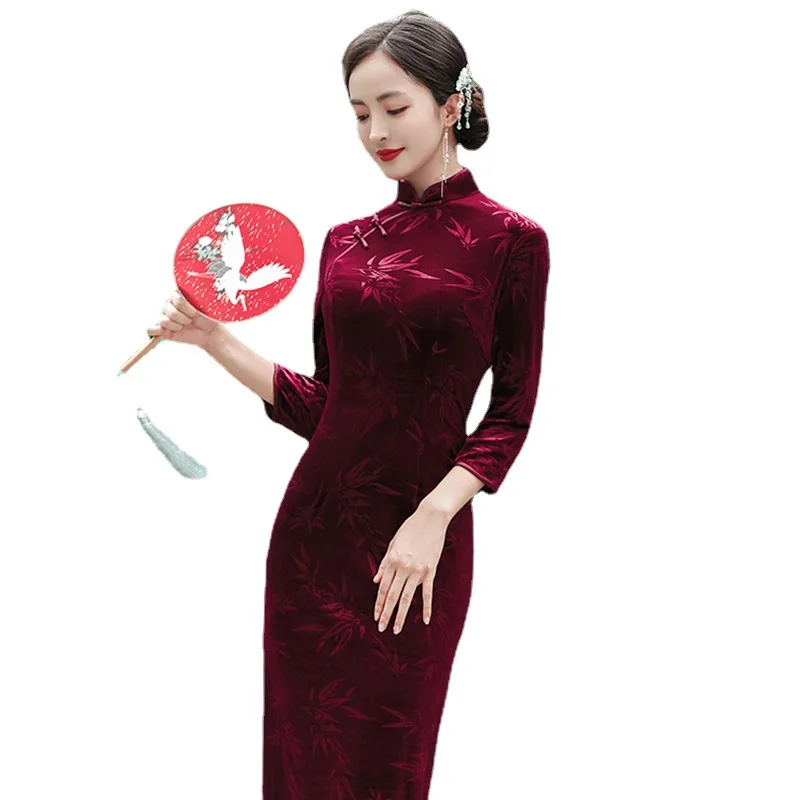 2023 New 4 Colors Women Purple Improved Cheongsam Long Sleeve Vintage Velvet Plus Size Dress Slim-fit Traditional Long Qipao