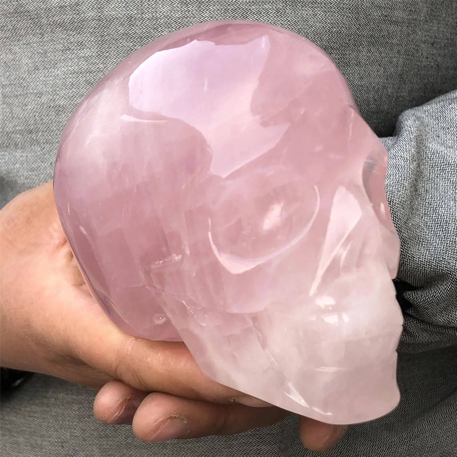 Beautiful Natural Rose Quartz Skull Home Decoration Gifts