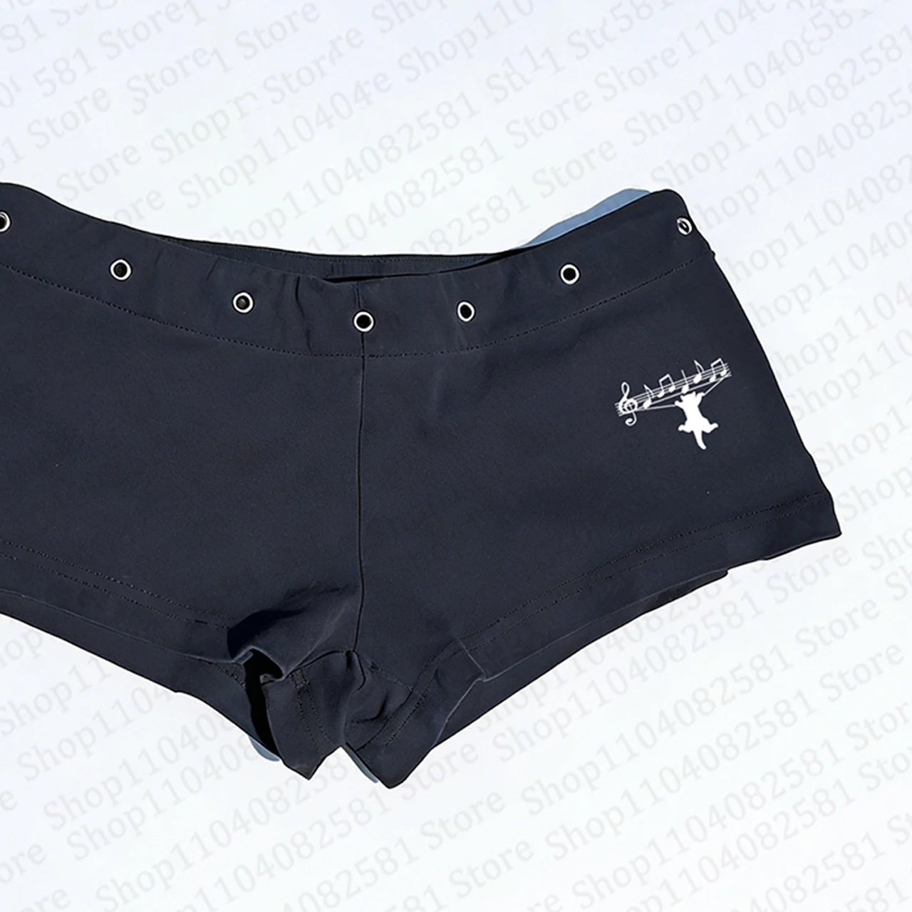 Gothic Grunge Fashion Y2K Shorts Rivet Design Hip Hop Rock Shorts Street Wear Punk Hot Pants Unique Pants Emo Girls Retro 2000s