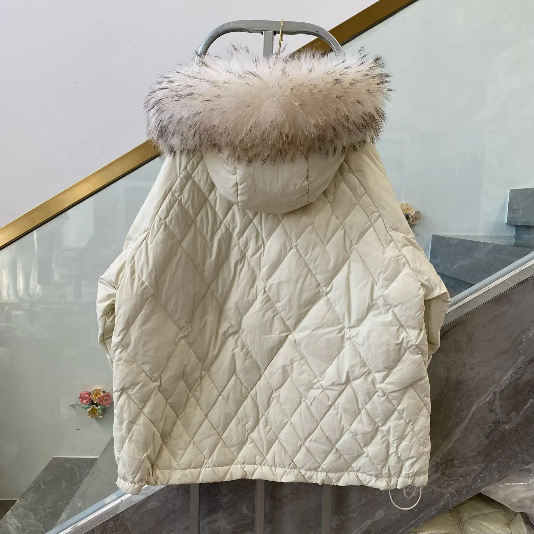 겨울 여성 다운 재킷 통근 후드 여우 모피 칼라 다운 재킷