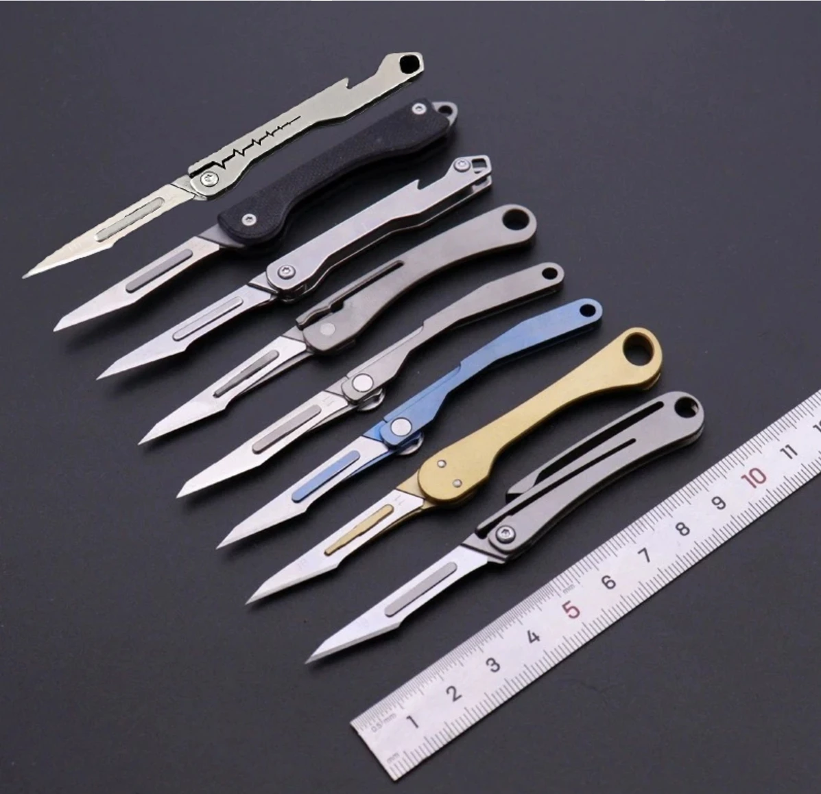 Imagem -03 - Titanium Brass Aluminium Folding Knife com Back Clip Keychain Portátil Edc Self Defense Survival Gadge Pode Substituir No11 Blade 21