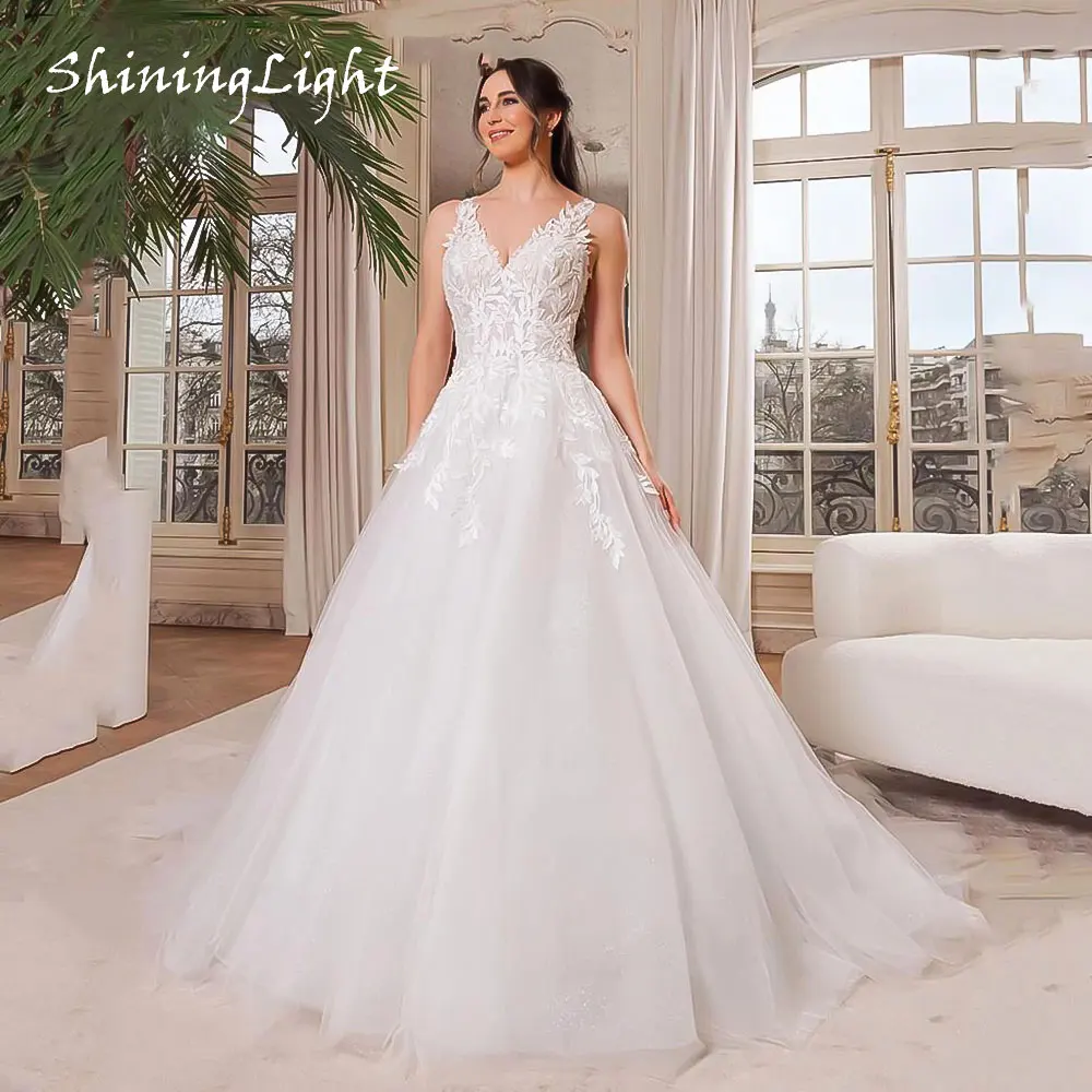 

ShiningLight White Tulle V-Neck Wedding Dress Sleeveless Shiny A-Line Wedding Gown for Bridal vestidos de novia Customized