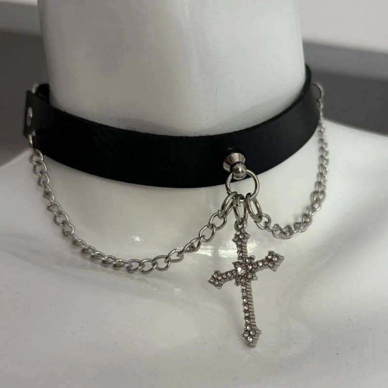 Gothic Punk Leg Neck Belts Black Leather Garters Silver Cross Chain Rhinestone Adjustable Leg Ring for Women Cosplay Daily Wear