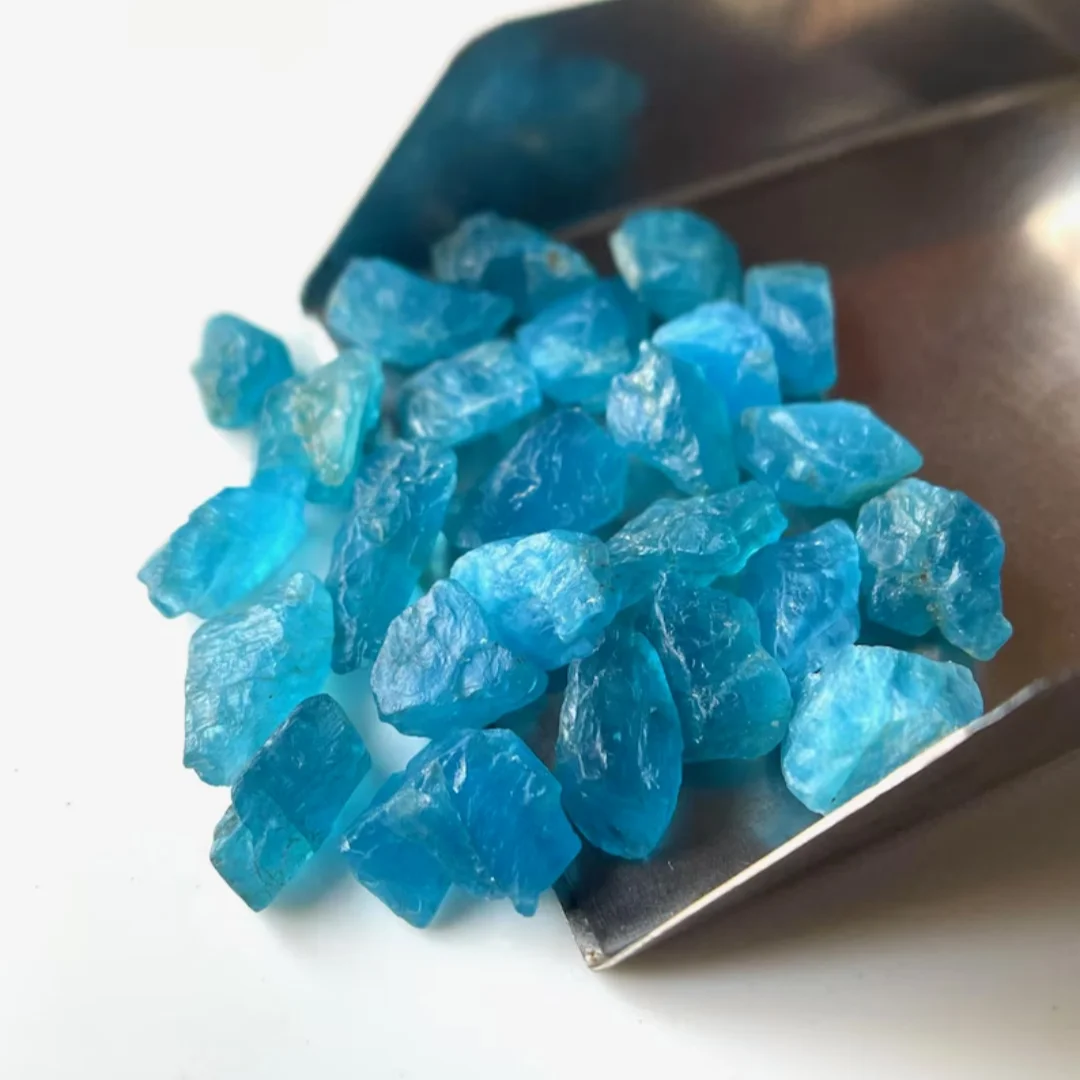 Apatite bleu ciel naturel, min - Marine Aquarium Gravel avis et prix