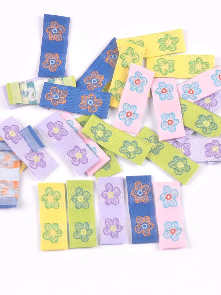 50Pcs Candy Color Mixed Flower Pattern Embroidery Labels Garment Tags For Sewing Accessories Clothes Bag Handmade DIY Supplies