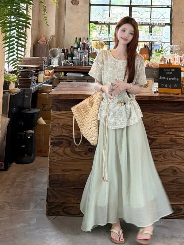 

plus Size Women's Summer New Style Embroidered Knot round Neck Top And High Waist Half Skirt Set Korean Version Sli...