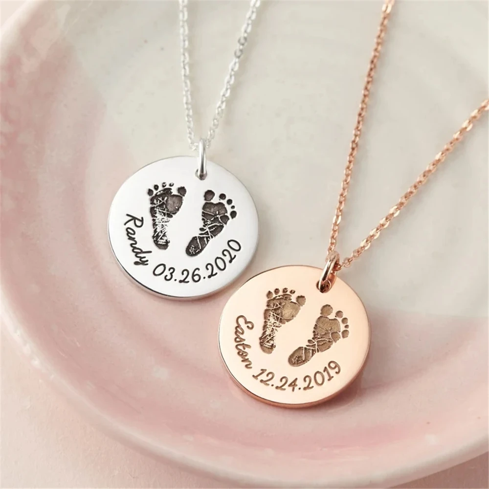 Personalized Engraving Baby Footprint Name Custom Necklace for New Mom Gift High Quality Stainless Steel Choker Necklace