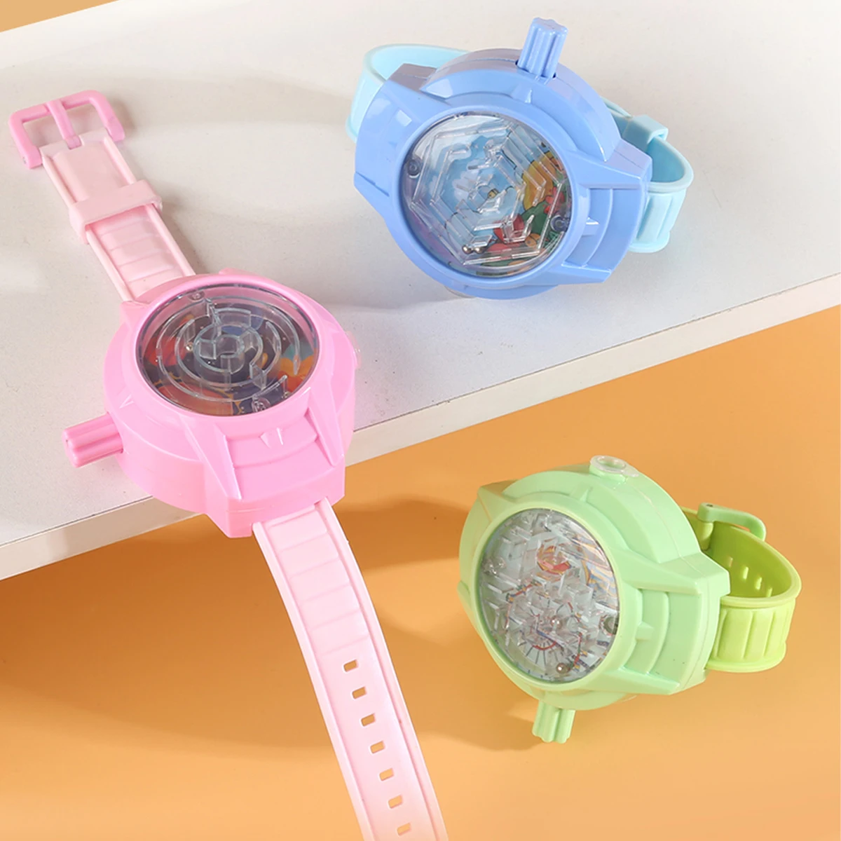 Water Gun Watch, 3 Colors Random Shipment Fun Water Batter Outdoor Indoor Shooting Water Play Game Gifts for Boys and Girls