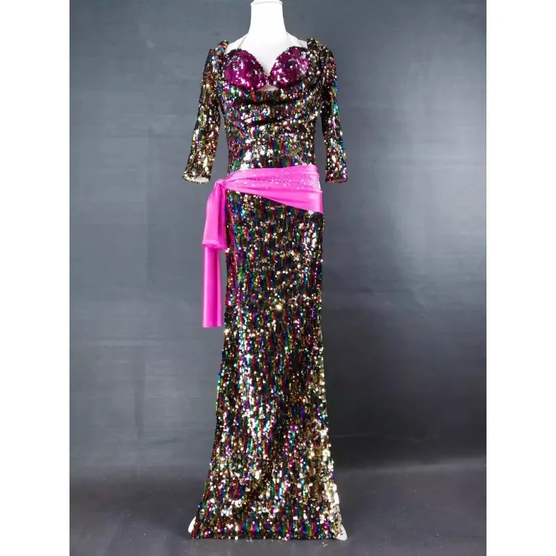 El conjunto de traje de danza del vientre Ding personalizado es superllamativas ~ ropa india, traje de danza del vientre para mujer, bata con sujetador