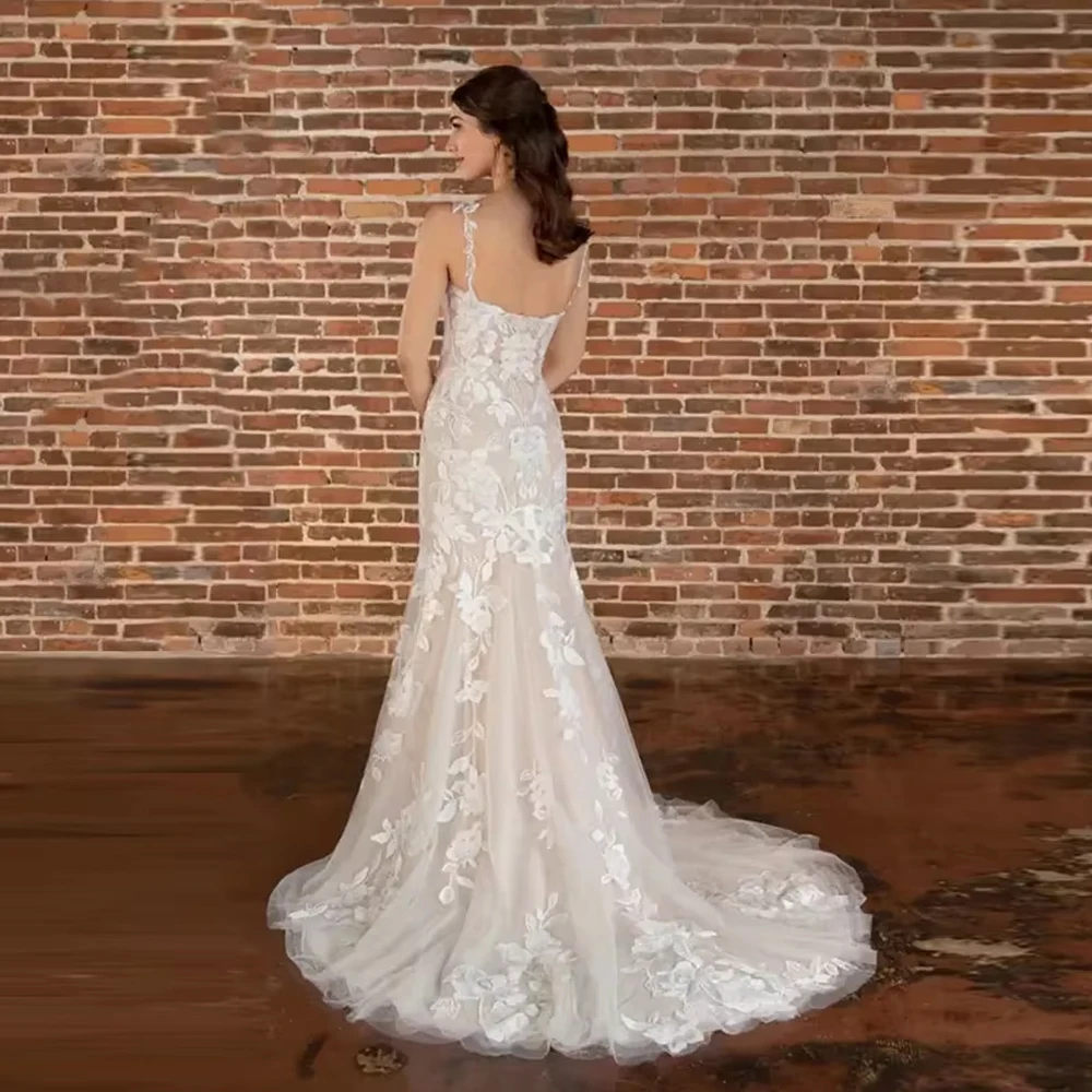 فستان زفاف مخصص بدون أكمام برباط للعروس مع فستان زفاف أنيق وحلو من الدانتيل بحورية البحر