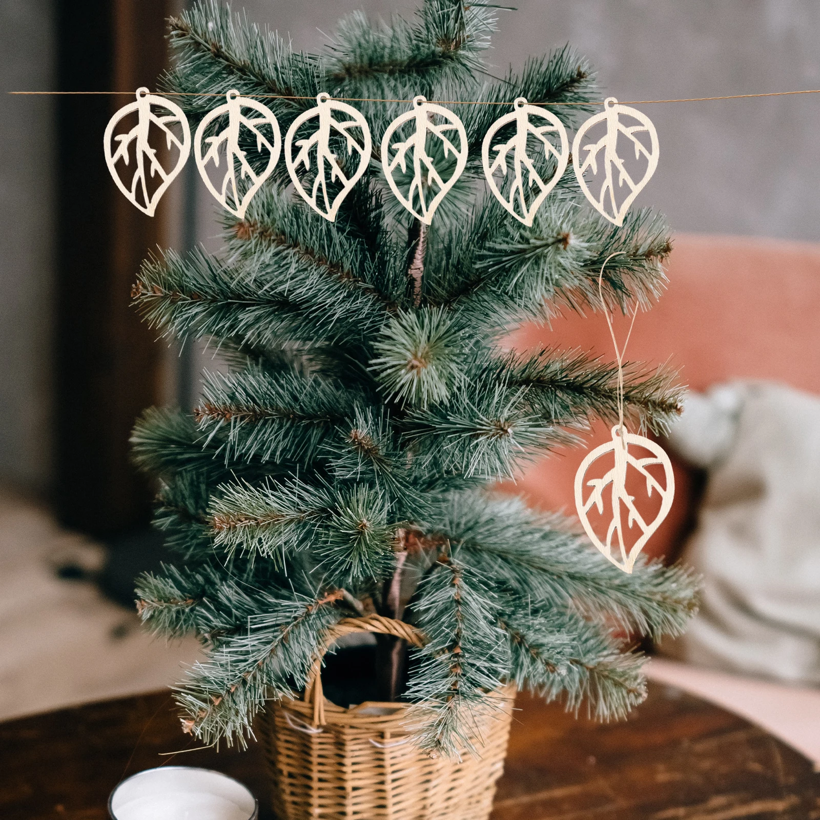 

10 Pcs Leaf Cutouts Unfinished Slices DIY Adornments Graffiti Wall Decor Leaf Cutouts Tree Door Garden Bedroom