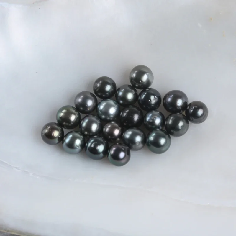 

Wholesale 8-8.5mm Natural Black Tahitian Pearls Round Shape Sea Pearl Loose Beads