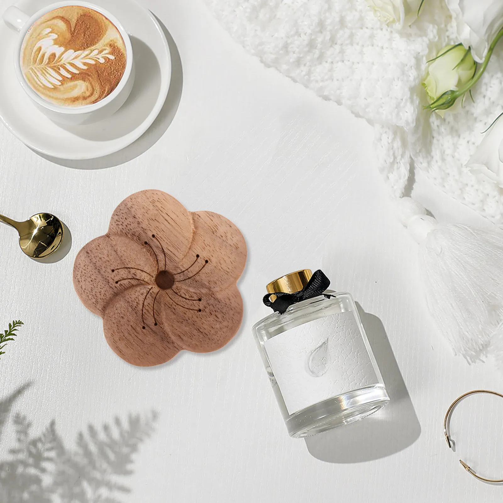 1Pcs Wooden Aroma Diffuser Premium Desktop Incense Diffuser for Home Office Car Essential Oil Decor Living Room