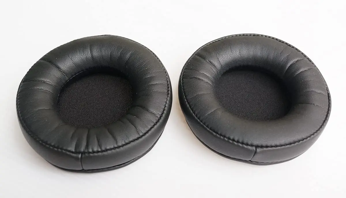 

V-MOTA Earpads Compatible with Audio Technica ATH-WS77 ATH-WS99 Headphones,Repair Parts Leather Earmuff Cushion (Black)