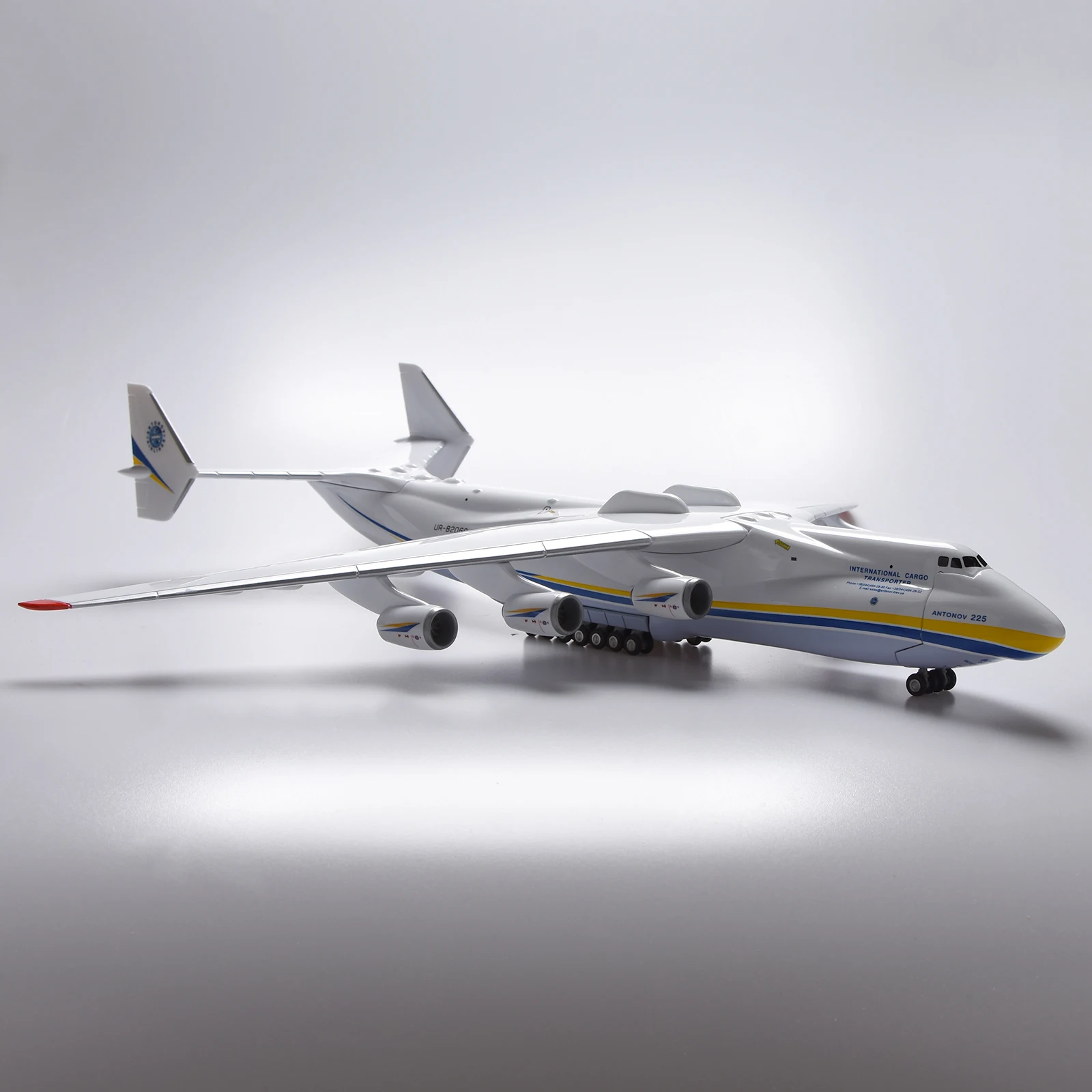 42 سنتيمتر 1/200 مقياس نموذج ل Antonov AN-225 AN225 Mriya النقل الطائرات طائرة الراتنج البلاستيك طبق الاصل جمع العرض