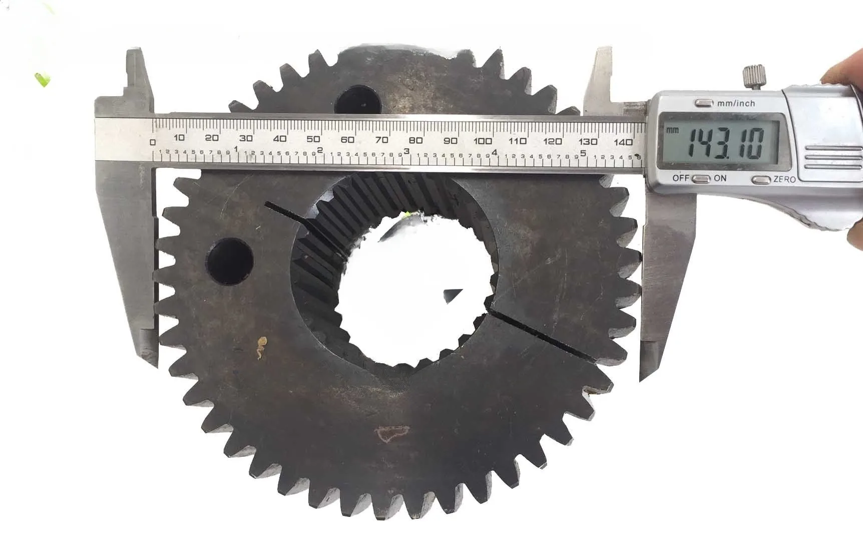 Sany Zoomlion Inner 28 Teeth Concrete Pump Coupling New Rubber Steel Material Sleeve Construction Construction Machinery Parts