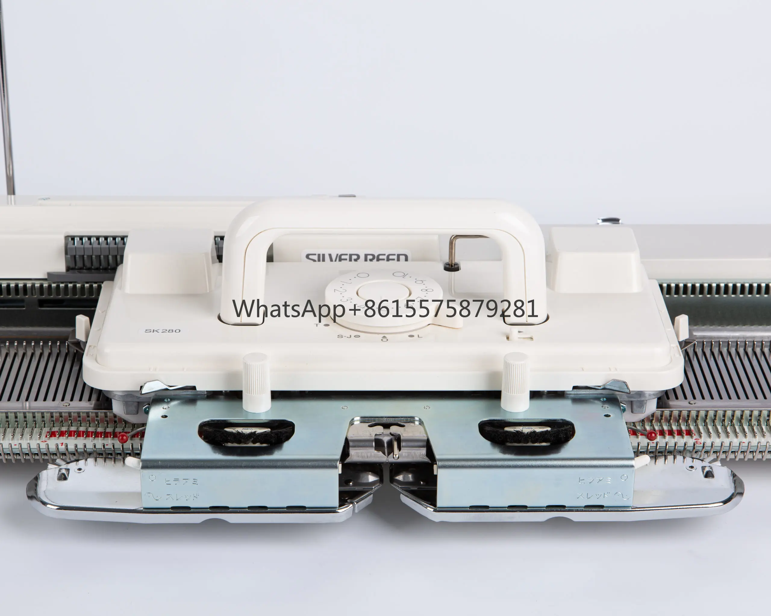 

Silver Brand New SK280 Standard Gauge 5.6G 4.5mm Reed Home Studio Designer Usage Knitting Machine Premium Hand-Driven Machinery